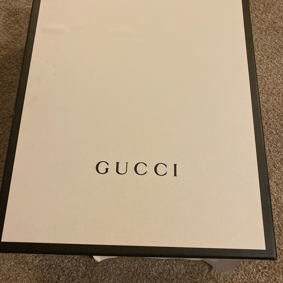 Gucci men sneakers size 10 - Picture 3 of 6